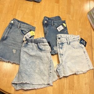 Lot of 4 girls Jean shorts